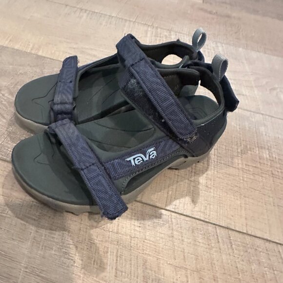 Teva Navy Blue Adjustable Strap Sandals For Kids Durable Outdoor Comfort SIZE 12 - Picture 4 of 9